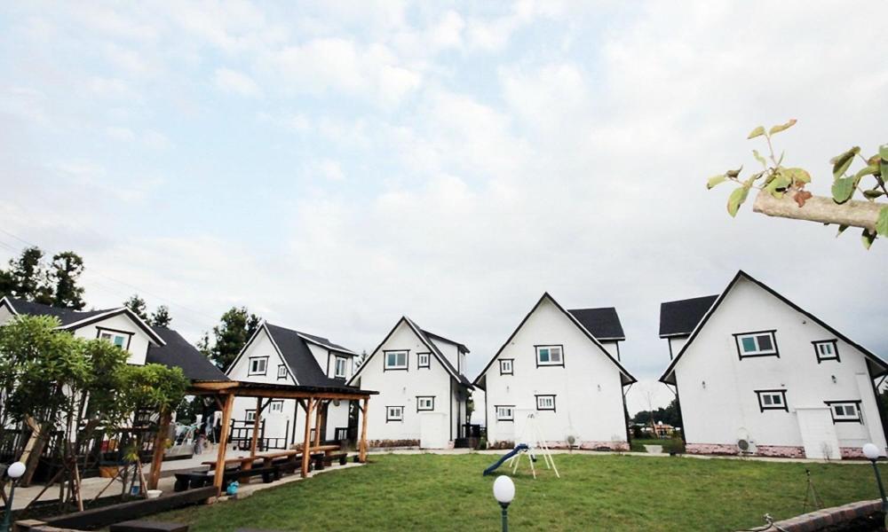 Zain Village Seogwipo Exterior foto
